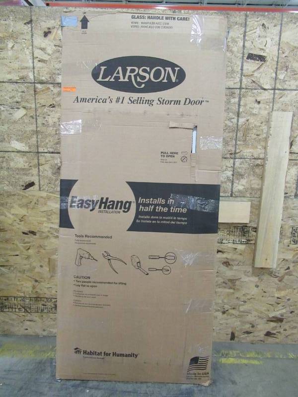 lot 279 image: LARSON Concord White Mid-View Wood Core Storm Door, 36-in x 81-in, 37081032
