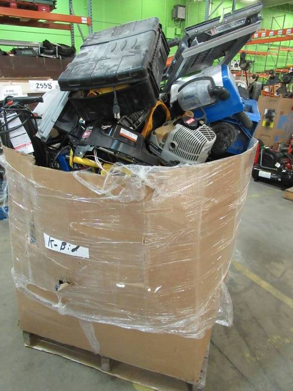 lot 58 image: WHOLESALE MIXED PALLET OF RETURNS - HANDPOWER TOOLS, RUG DOCTORS AND MORE
