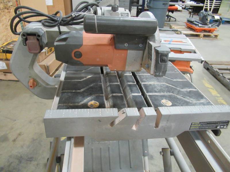 RIDGID 10 in. Wet Tile Saw with Stand, R4092 FOR PARTS MN HOME