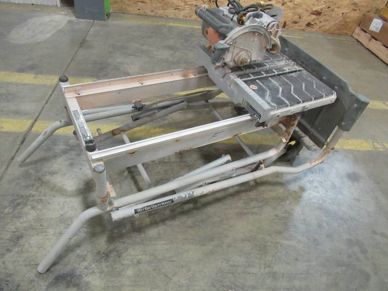 RIDGID 10 in. Wet Tile Saw with Stand, R4092 FOR PARTS MN HOME OUTLET AUCTION BURNSVILLE