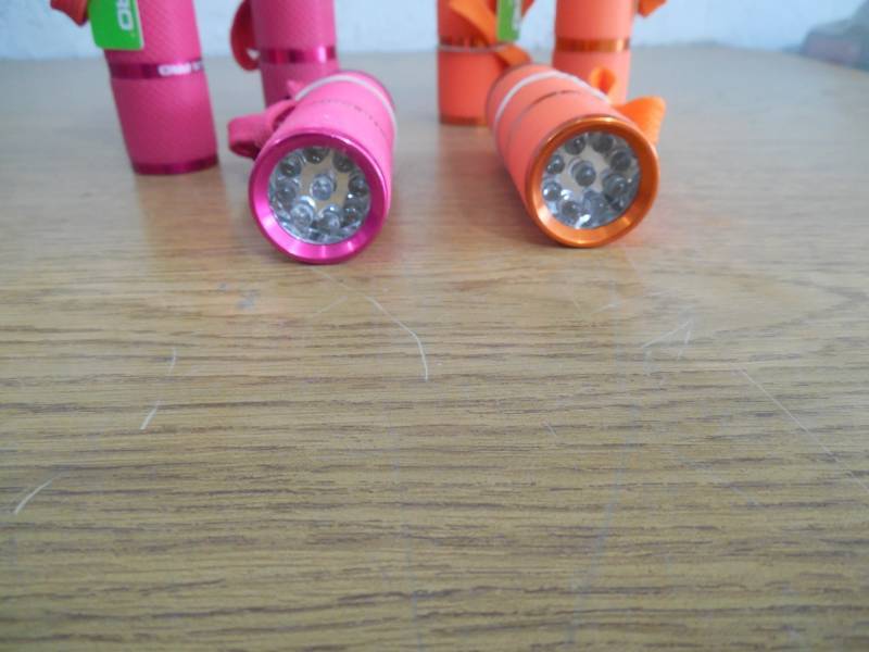 (6) Lux-Pro 40-Lumen LED Miniature Flashlight