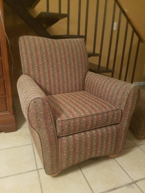 lot 25 image: Pattern Arm Chair with Matching Ottoman