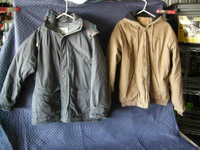 lot 5 image: 2 Mens Winter Coats - Nice