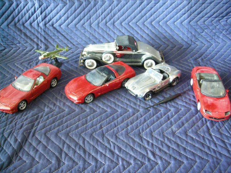 lot 33 image: Diecast Franklin Mint and Others