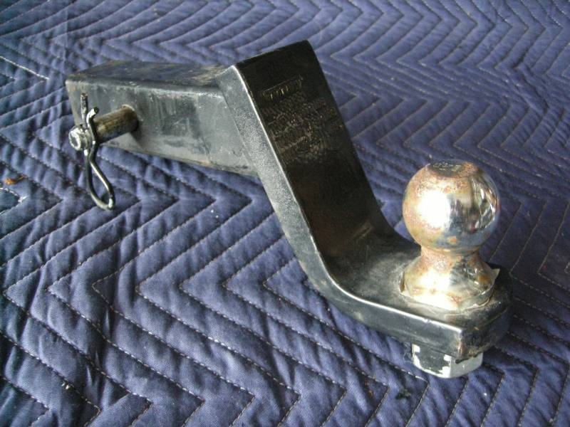 lot 47 image: Mira-Tow Receiver Hitch