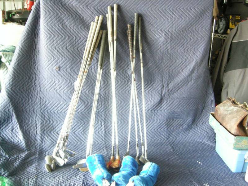 lot 68 image: Golf Clubs