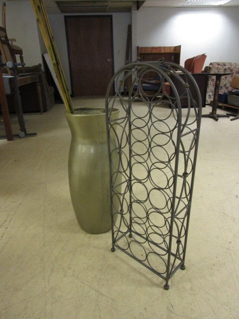 lot 322 image: WINE RACK  VASE