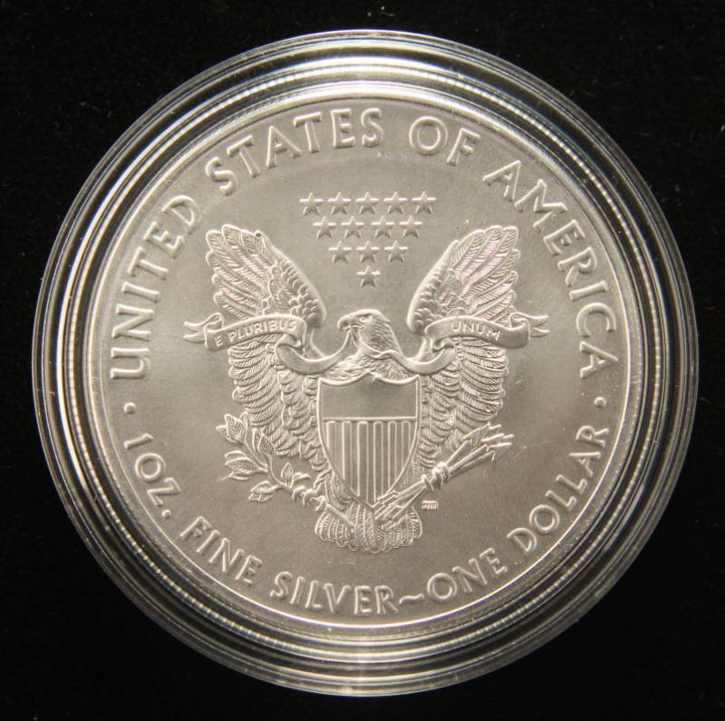 lot 09 image: 2019 AMERICAN SILVER EAGLE 1 TROY OZ. .999 FINE SILVER IN AIRTITE