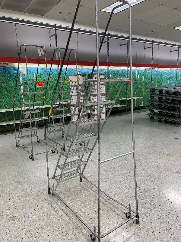 lot 25 image: Step Ladder