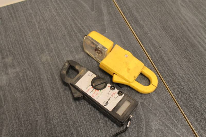lot 9 image: OHM Meters Lot Of 2