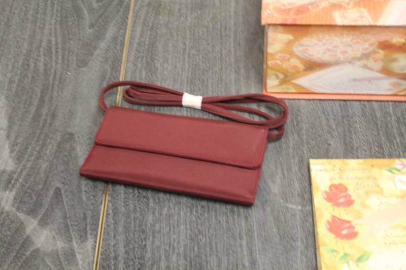 lot 67 image: Art Work, Children Address Books, Jewelry Box, Greeting Cards And Ladies Purse