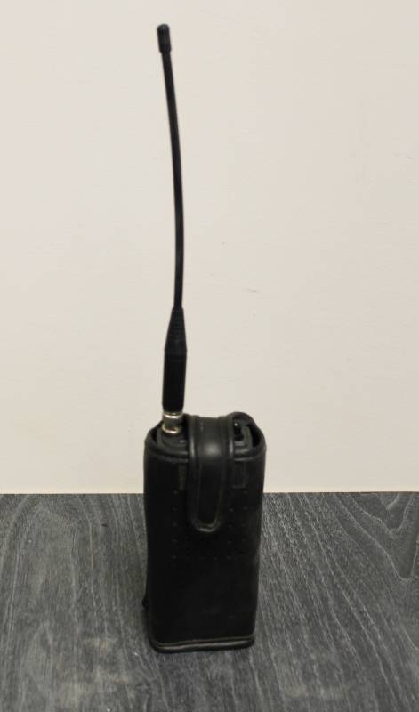 lot 30 image: Citizen Band Transceiver Radio Shack  TRC - 231