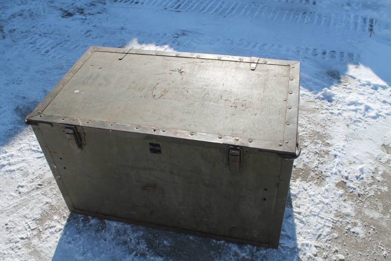 Army Trunk Box March Consignment Equipment, Tools, Antique, Vintage