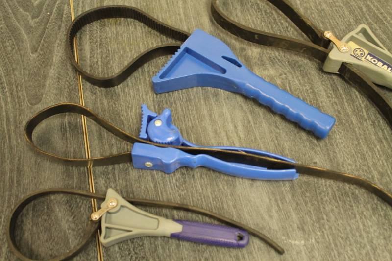 lot 76 image: Grip Wrench Lot Of 4