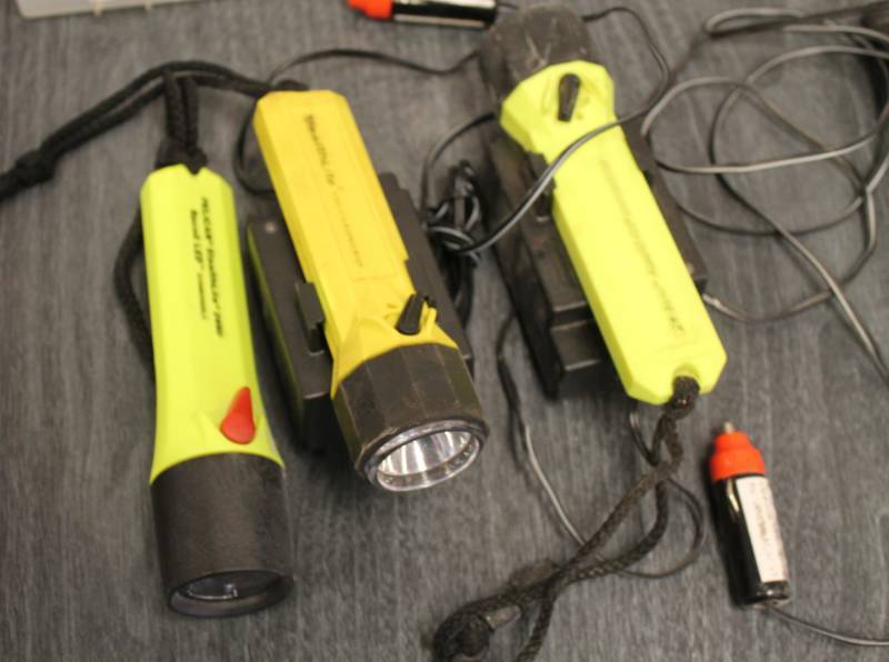 lot 79 image: Pelican Stealth light 2460, Rechargeable LED Flash Light  And More In One Lot