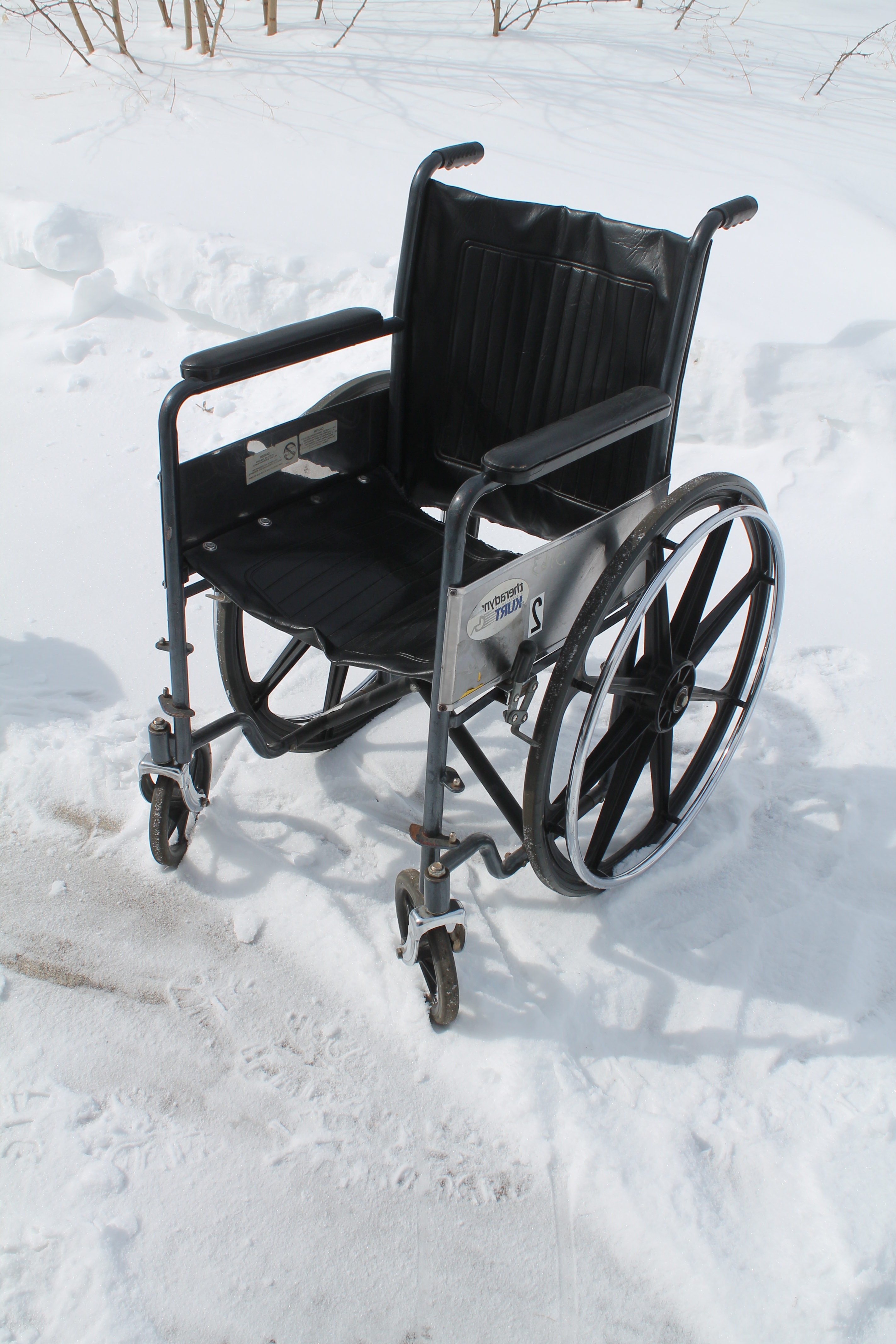 lot 80 image: Wheel Chair