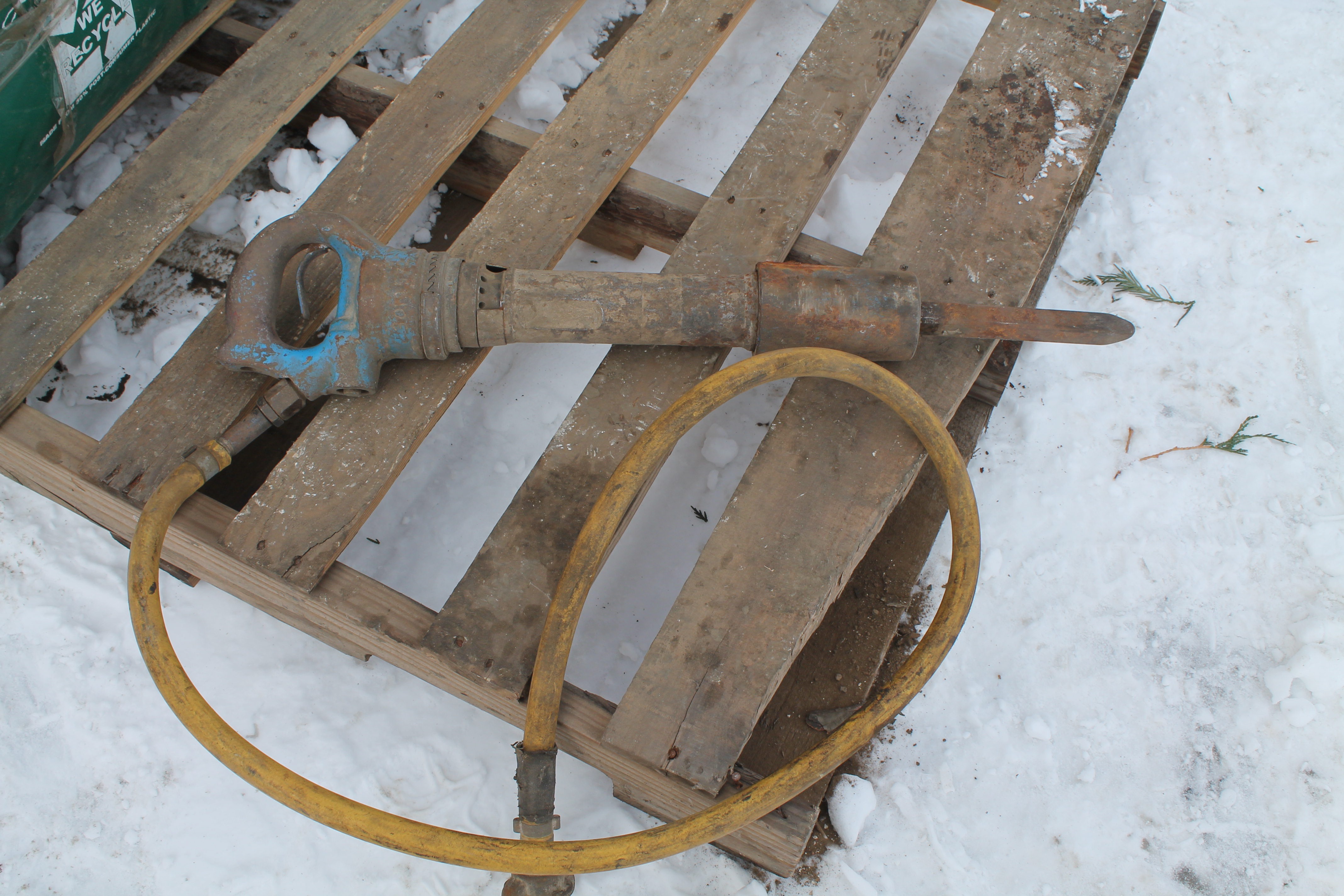 lot 13 image: Pneumatic Breaker Hammer