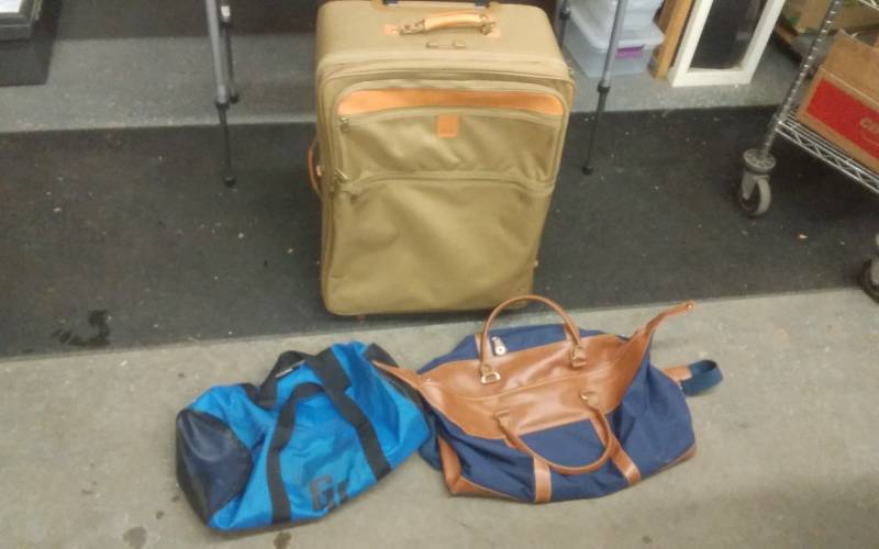 lot 29 image: Luggage Large Hartmann Suitcase
