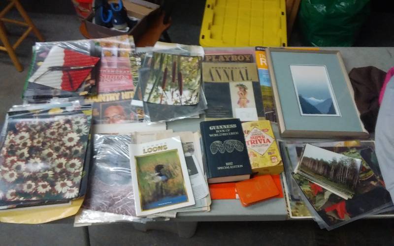 lot 41 image: Road Atlas, Vintage Magazines, Photographs,Books