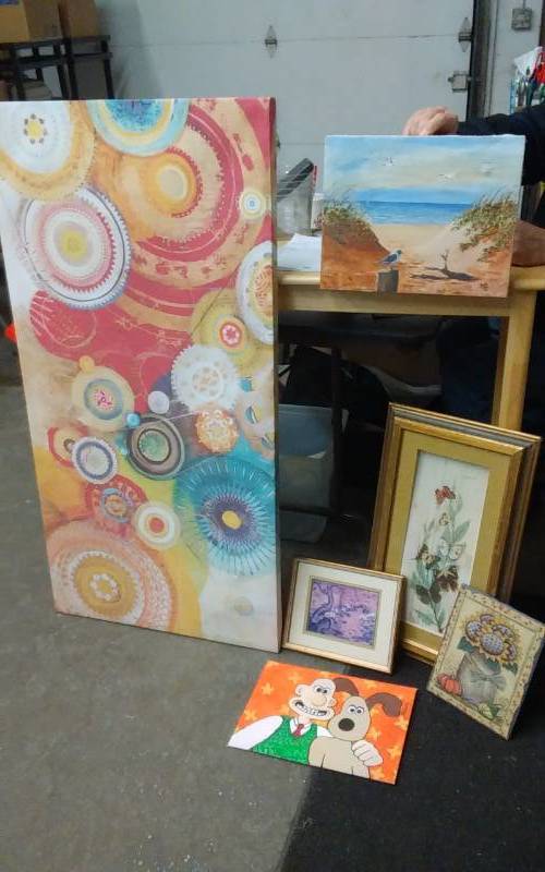 lot 11 image: Lot Of Canvas & Other Prints, Paintings, Pictures   48x24