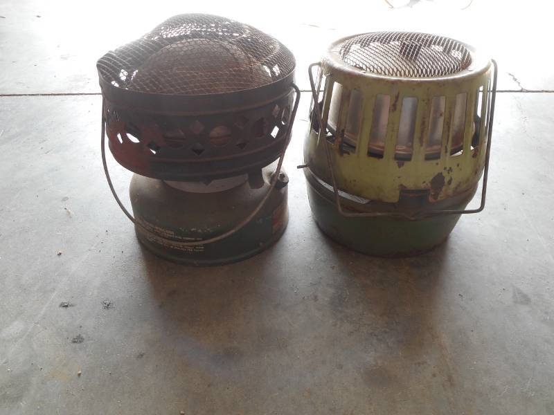 lot 14 image: Coleman Heaters