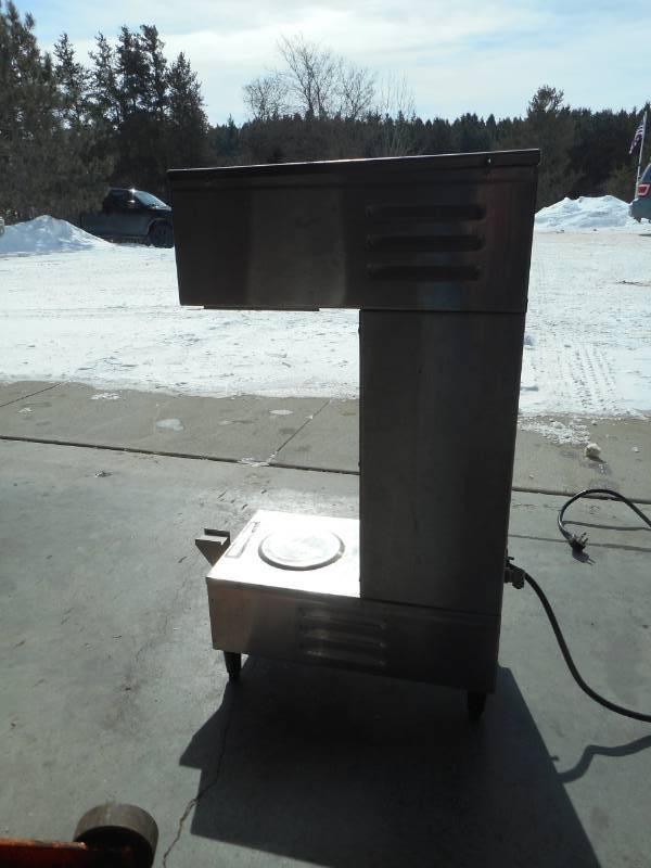 lot 13 image: Coffee Maker