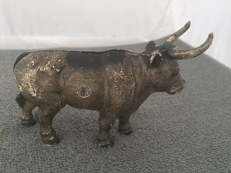 lot 65 image: Heavy Metal Oxen Bank
