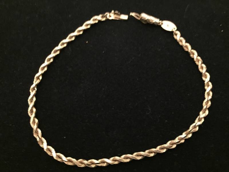 lot 14 image: 14K Gold Silk Rope Bracelet - 8 long