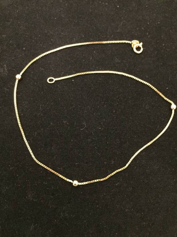 lot 33 image: 14K Gold Ankle Bracelet - 10 long