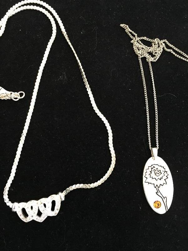 lot 97 image: 2 Sterling Silver Necklaces - Floral Nov Pendant & Hearts
