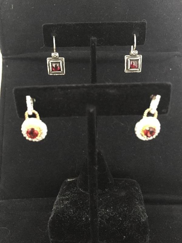 lot 114 image: 2 Pairs Sterling Silver Pierced Earrings - Red Stones