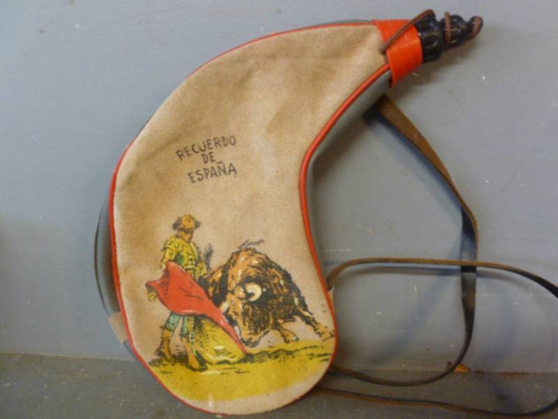 lot 31 image: Wine Decanter
