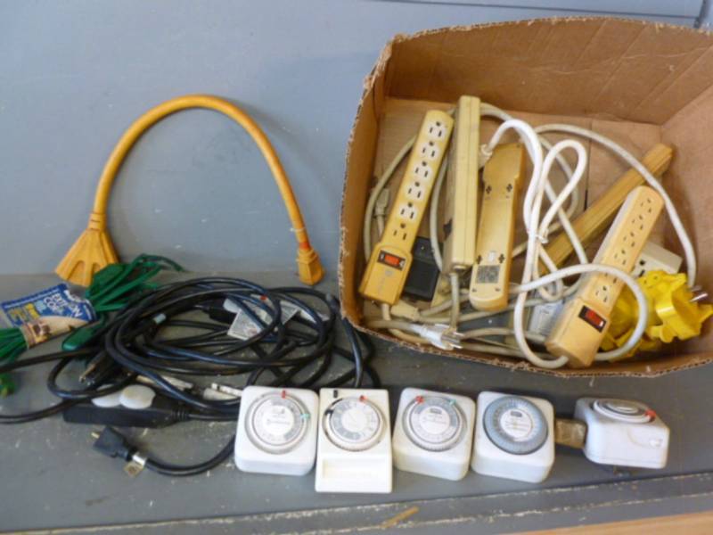 lot 45 image: Extension Cords