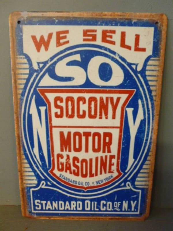 lot 56 image: Sign