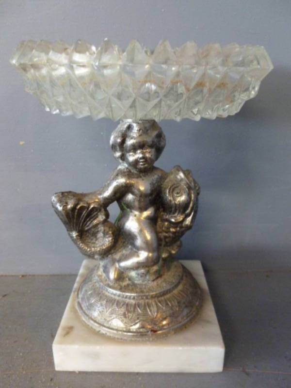 lot 80 image: Vintage Ashtray