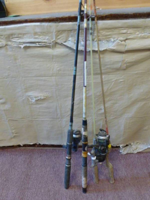 lot 86 image: Fishing Rods