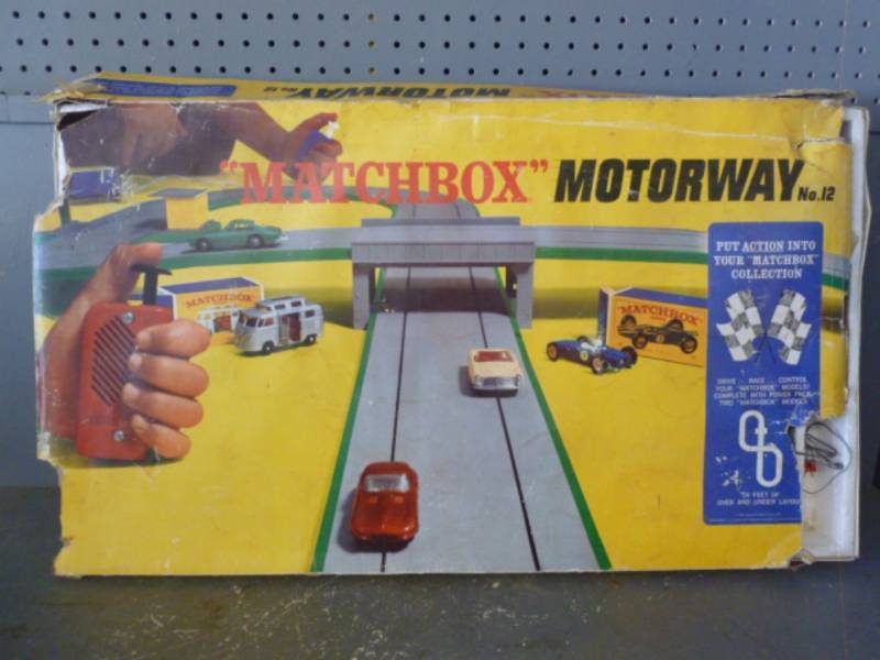 lot 89 image: Vintage Race Set