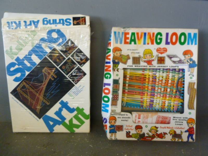 lot 92 image: Vintage Craft Items