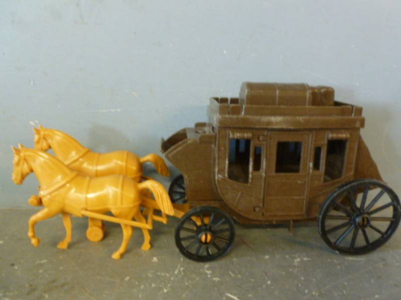 lot 97 image: Vintage Toy