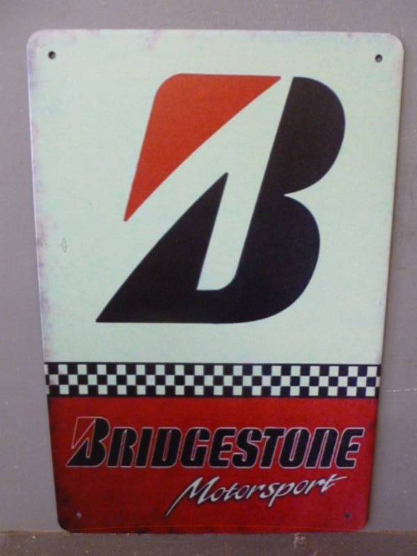 lot 104 image: Sign