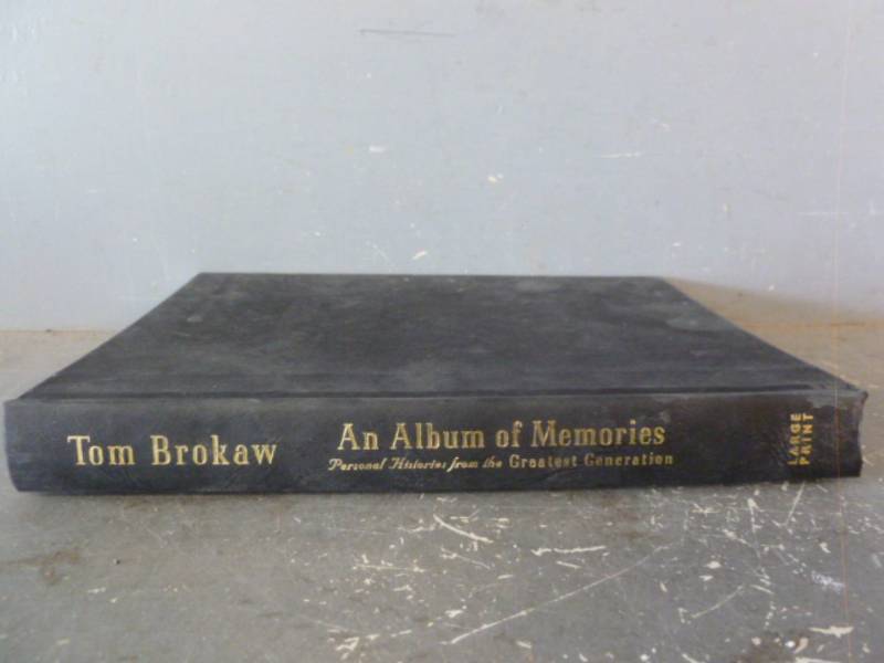 lot 124 image: Collector Book