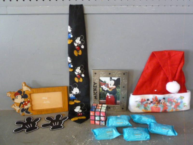 lot 150 image: Mickey Mouse Collectibles