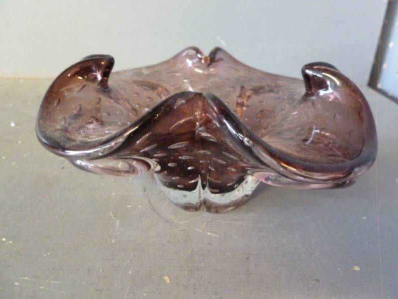 lot 238 image: Hand Blown Dish