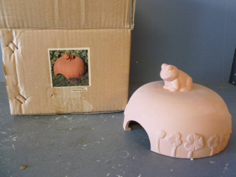lot 246 image: Terra Cotta Toad House