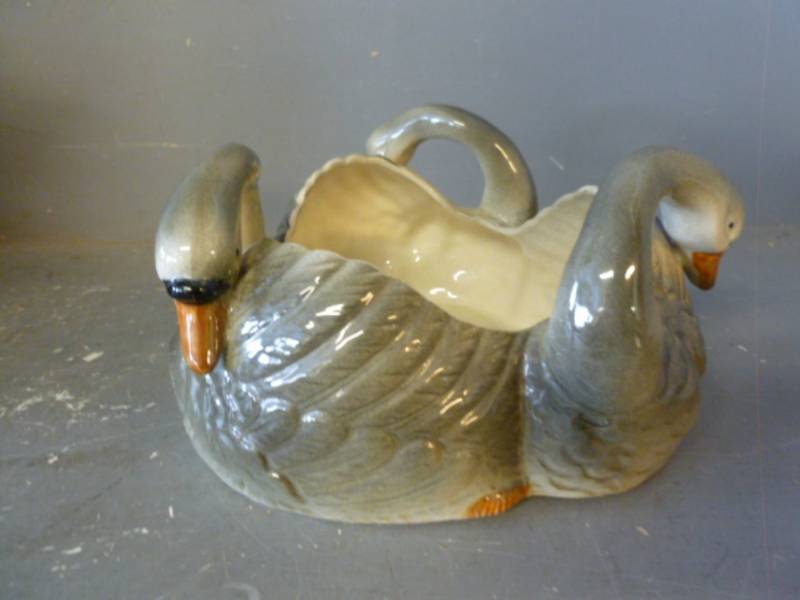 lot 247 image: Planter