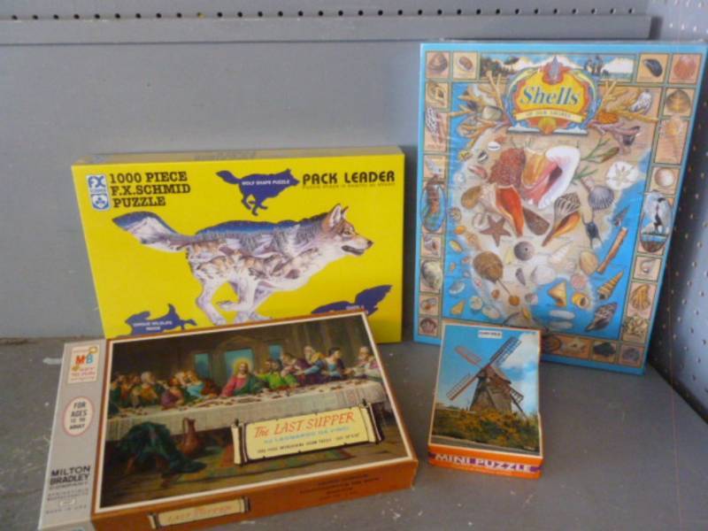 lot 250 image: New Puzzles