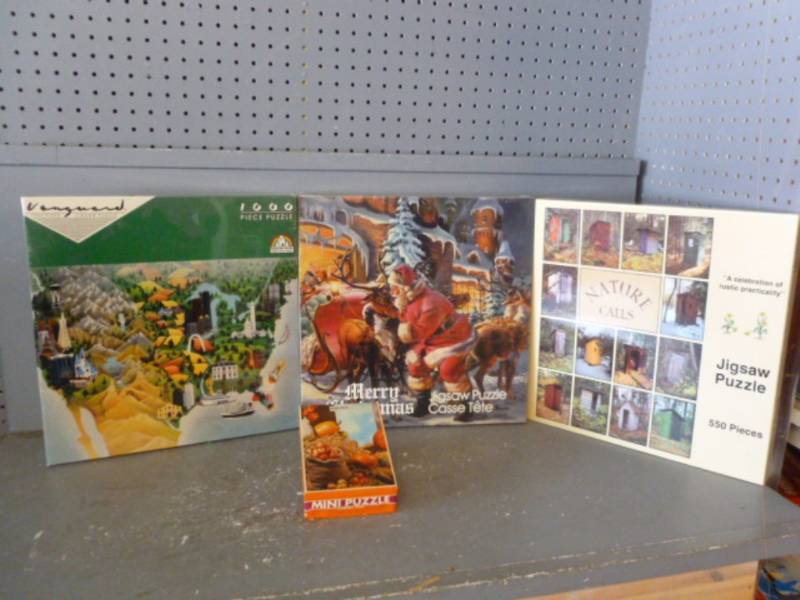 lot 252 image: New Puzzles