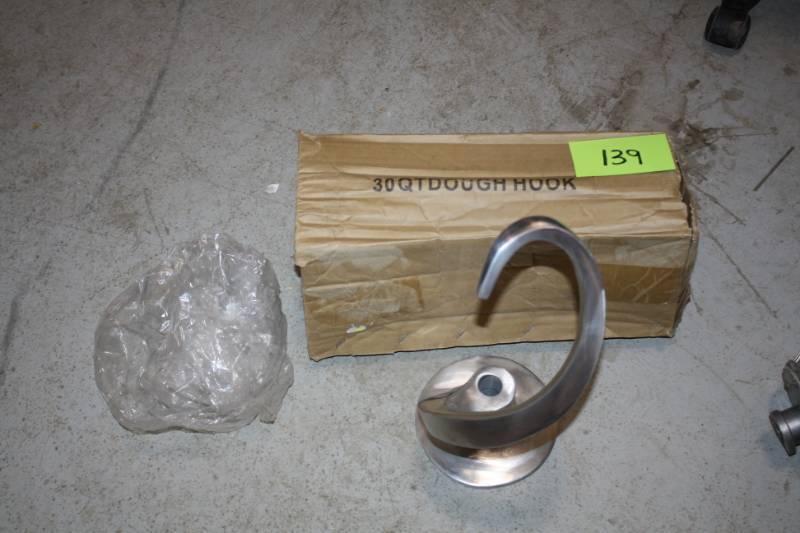 30 Quart Hook