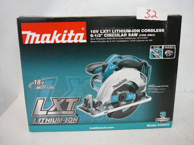 lot 32 image: Makita 18v LXT Lithium-ion 6 12 Circular Saw