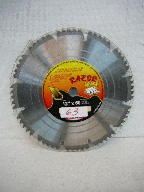 lot 63 image: 12 Woodworking Carbide Saw Blade